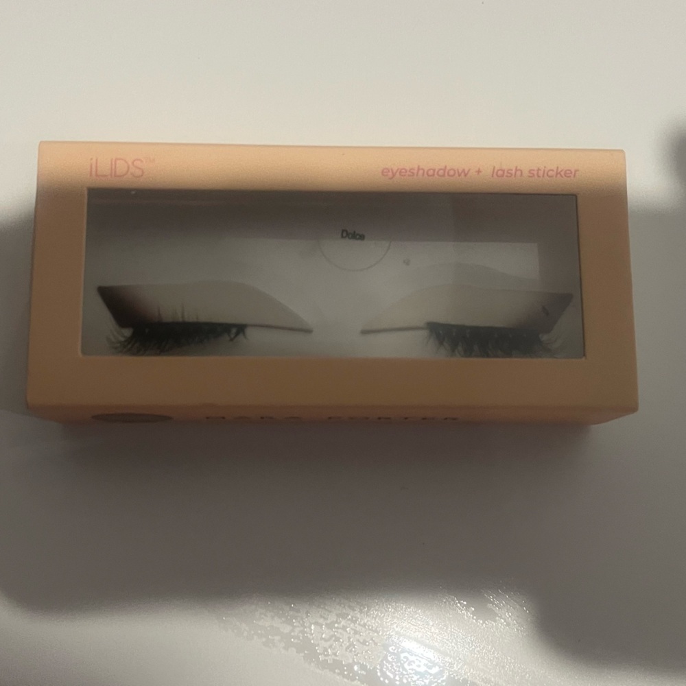 Lids Black False Eyelashes